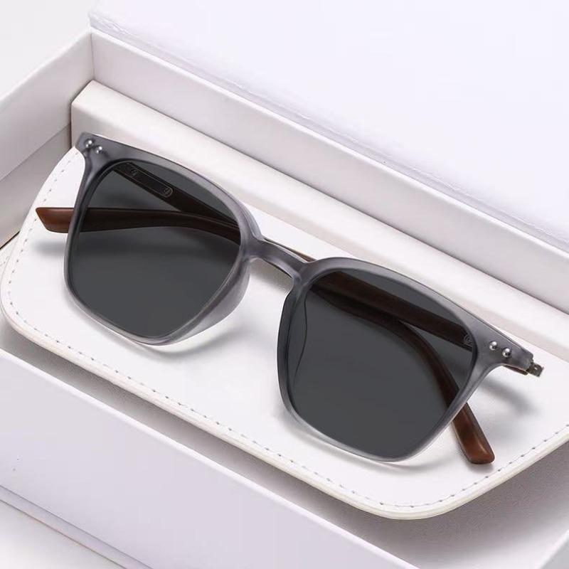 New Fashion Trendy Square Large Frame Anti-UV Myopia Sunglasses Outdoor Classic Driving High Quality Near Sight Eyewear Unisex