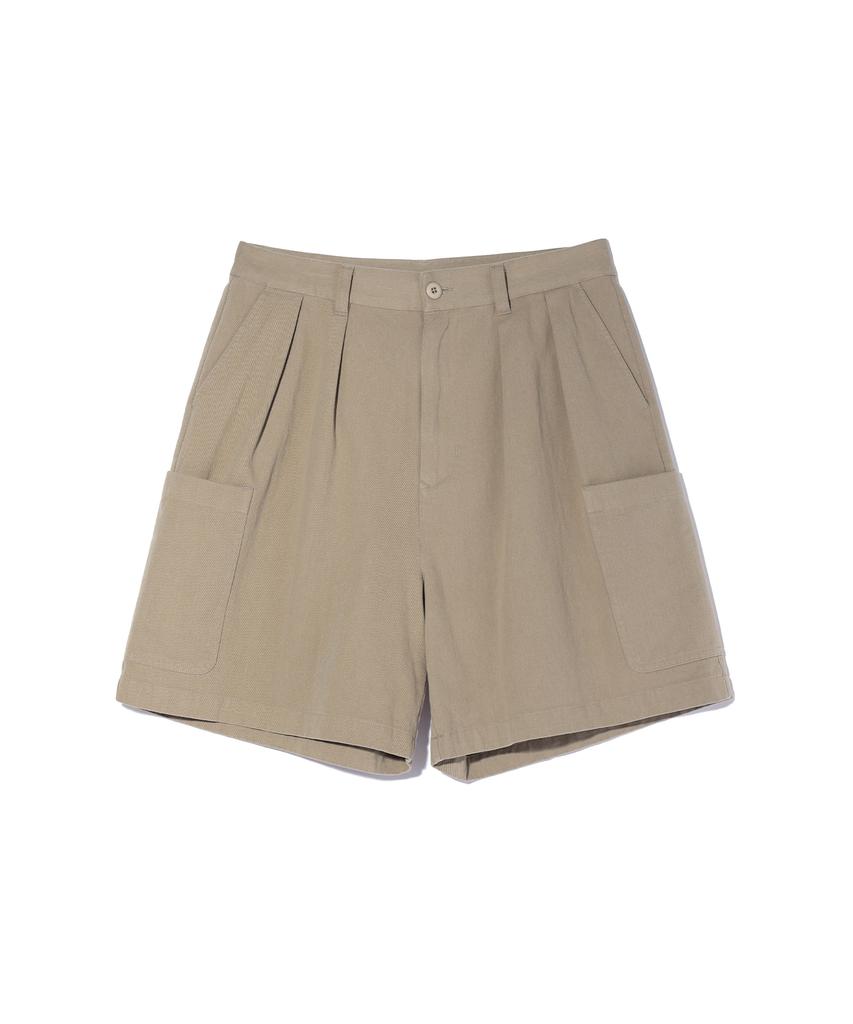 SOUNDSLIFE Two Tuck Pocket Chino Shorts Beige