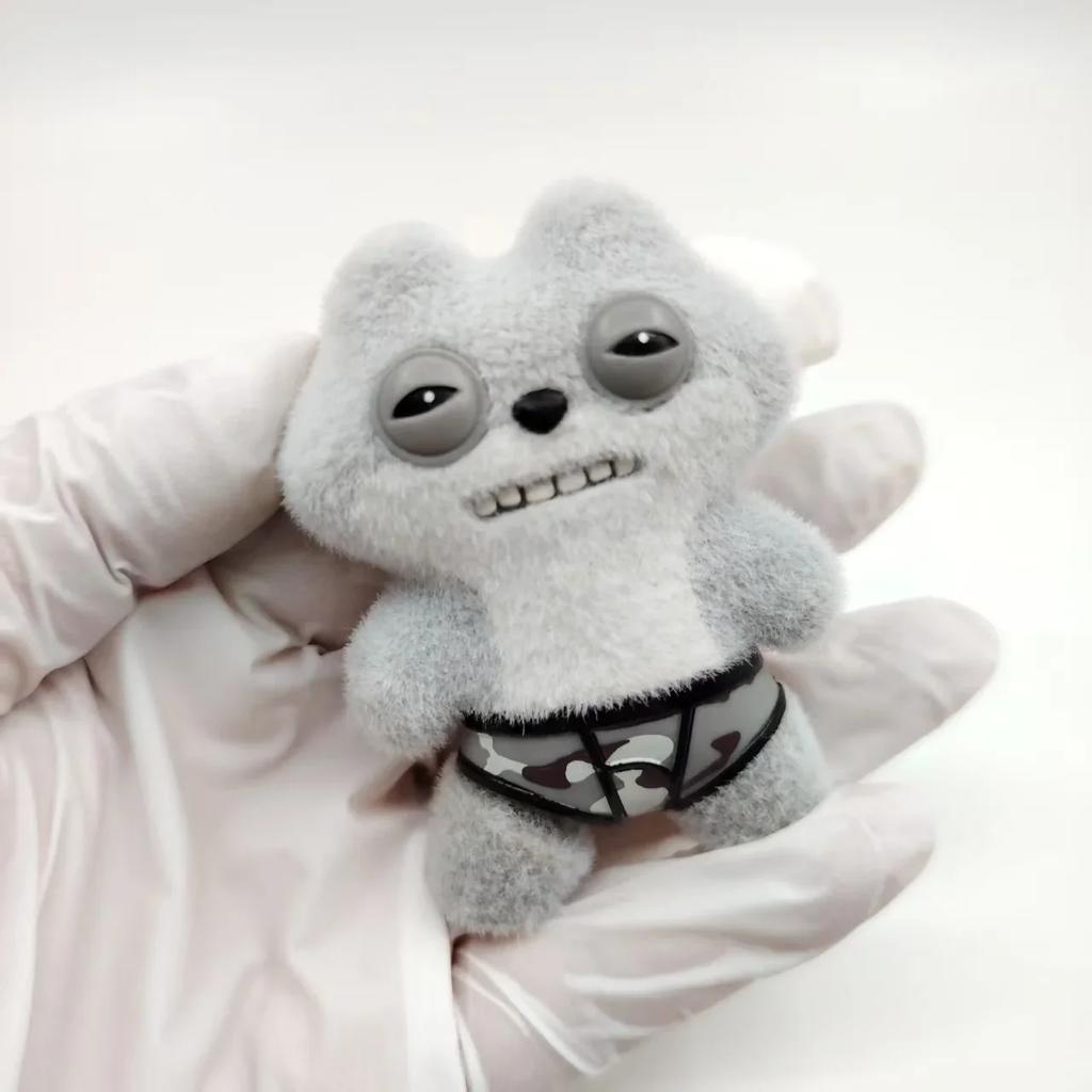 Figura Mostro Brutto Dente Occhi Larghi Strambo Ghigno Urlo V3 Ciondolo Collezione Modello Giocattolo Miglior Regalo di Compleanno per Bambini