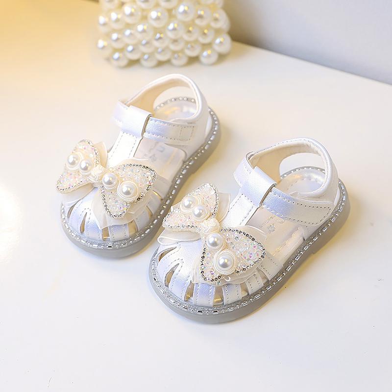 

Girls Princess Shoes Cute Pearls Hollowed-out Toddler Sandals Non-slip 2025 Summer New Baby Walking Shoes Soft Sole Sweet Bows 16 бежевый