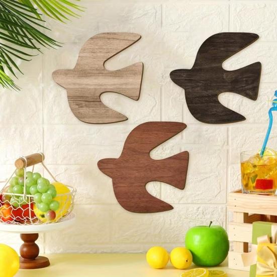 3 Pcs Wood Birds Beach Wall Decor Rustic Vintage Wooden Wall Art Flying Birds Wall Sculpture for Home Bathroom Bedroom Decor