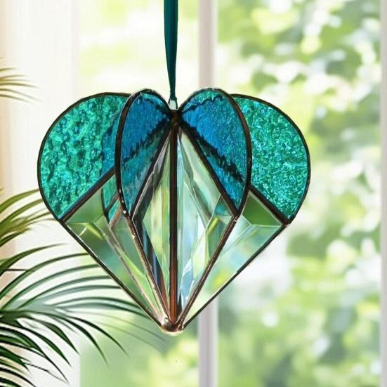 Colorful Heart Sun Catcher 3D Multi-Faceted Heart Hanging Ornament Stained Glass Rainbow Maker Window Decoration for Home Office Balcony Car