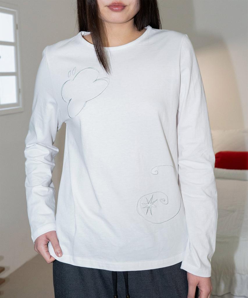 Onseuka Needlework Long Sleeve T (White)