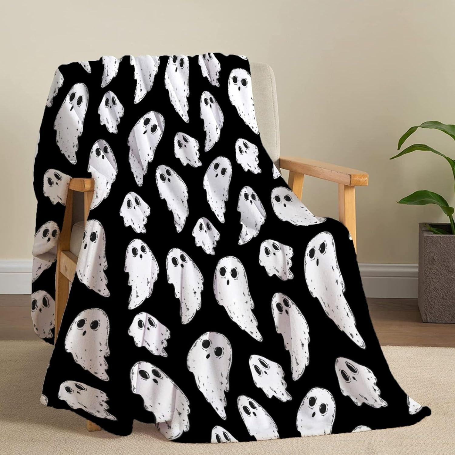 

1PC Halloween Throw Blanket Cute Ghost reading Pumpkin Skull Thin Blanket Gifts for Couch Bed Car Home Camping all season use 75cmx90cm