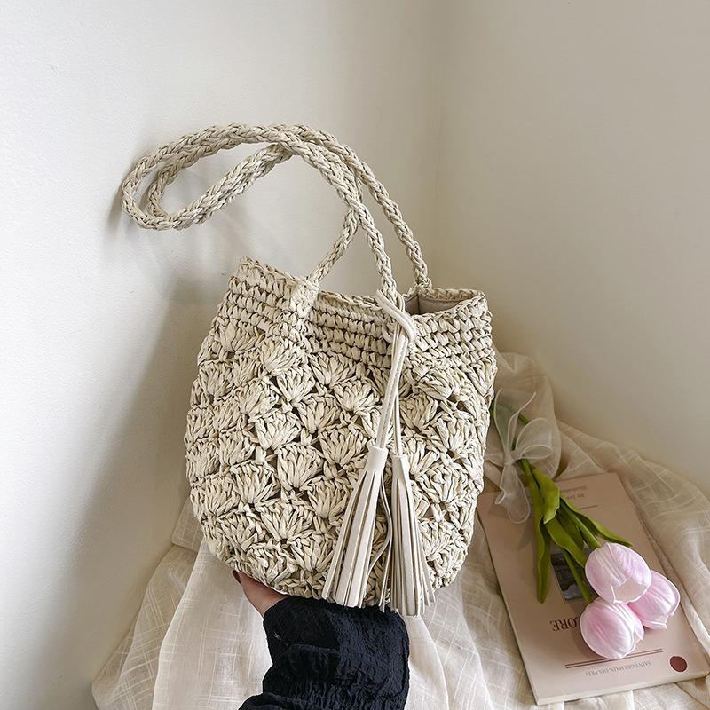 New Bag, High-end Design, Niche Fashion, Simple Trend, Large-capacity Commuter Shoulder Bag