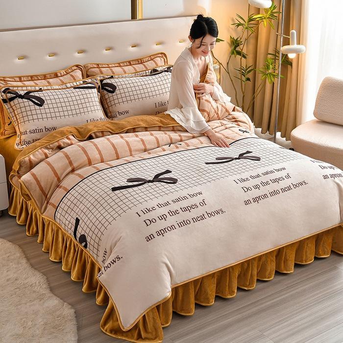 Thickened Milk Fleece Four-Piece Coral Fleece Quilt Cover, Bed Sheet Fleece Double-Sided Fleece Flannel Bedding, Bed Skirt