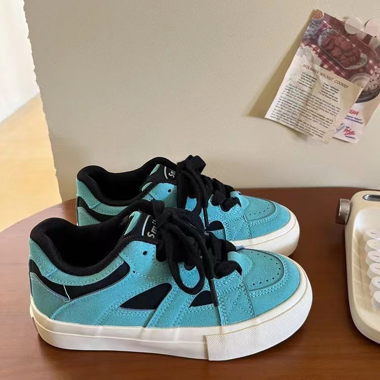 

Холщовые туфли женские взрыв 2025 весна новые маленькие белые туфли оригинальная нишевая обувь универсальная на толстой подошве повседневная 40 озеро синий