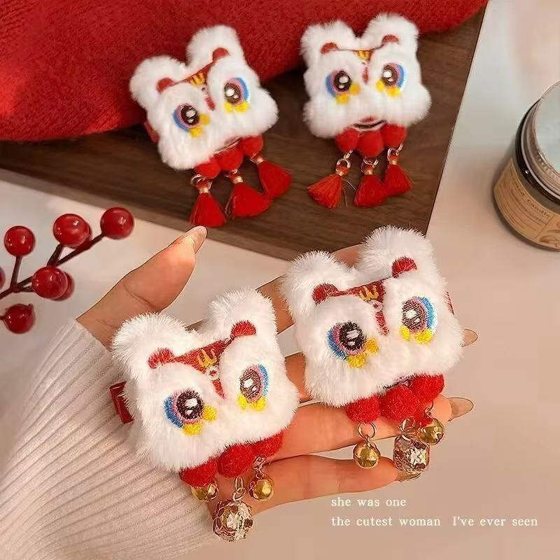 Red Lion Dance Tassel Hair Clip - Chinese New Year Hanfu Accessory for Women