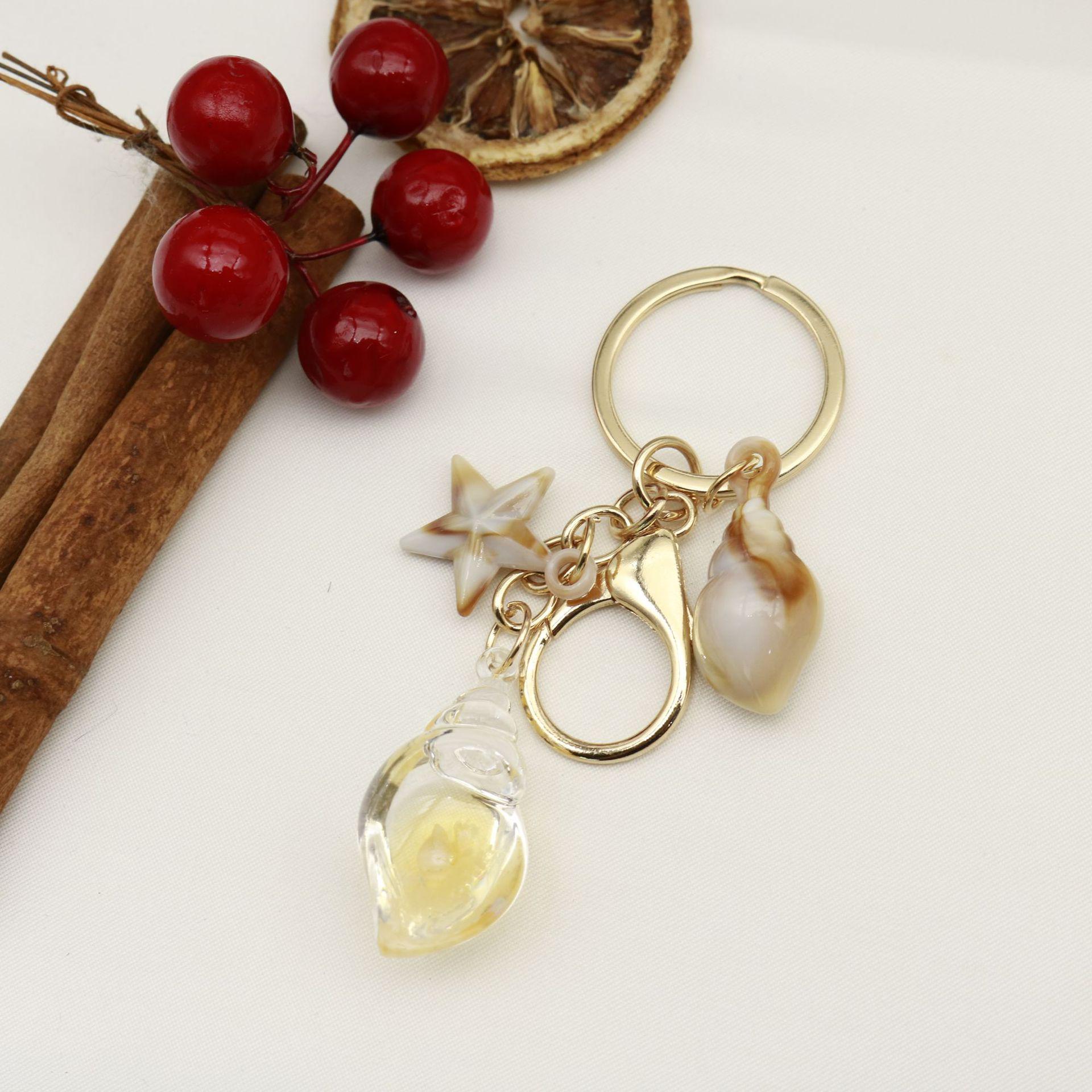 Creative Seashell Starfish Keychain - Acrylic Conch Pendant for Beach Lovers