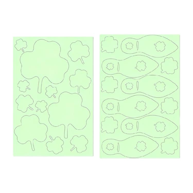 

Nighttime Visible Clovers Wall Decal 2PCS PVC No Residues Adhesive Wall Clings Ideal For Dark Hallway And Study