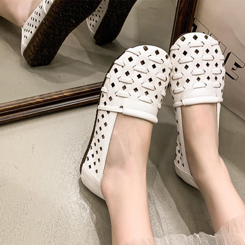 Fashion Latest Summer Hollow Out Flats Woman Affordable Woven  Shoes for Women Slip On Summer Driving Loafers Ladies Daily Shoe