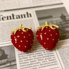 Retro Enamel Strawberry Stud Earrings - High-End Exquisite Light Luxury Style for Women, Perfect for Spring and Summer.