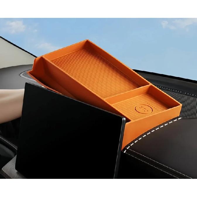 Fit for GWM Tank 500 Hi4-T Hi4-Z 2026 Car Central Control Screen Rear Silicone Storage Box Modified Car Interior Upgrade Parts