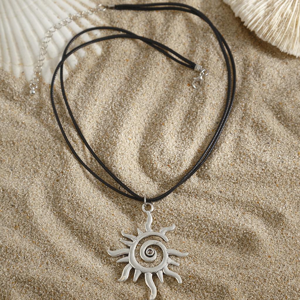 Bohemian Style Large Conch Mermaid Pendant Choker Drawstring Tie Sunflower Collarbone Necklace
