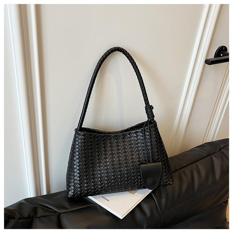 

Вязаная сумка большой вместимости женская летняя новая повседневная на плечо подмышку сумка для мамы высококлассная сумка для поездок на работу чёрный