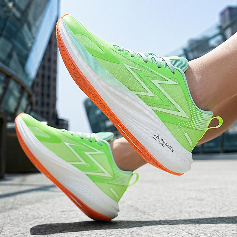 New 2025 Men's Running Shoes for Summer Breathable Anti Slip and Comfortable Outdoor Sneakers Lightweight Simple Tennis Shoes