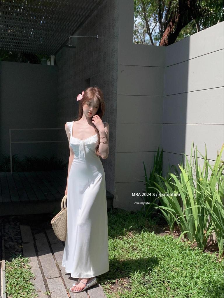 Elegant French Summer Waist-Cinching Slim-Fit Backless Camisole Dress for Women