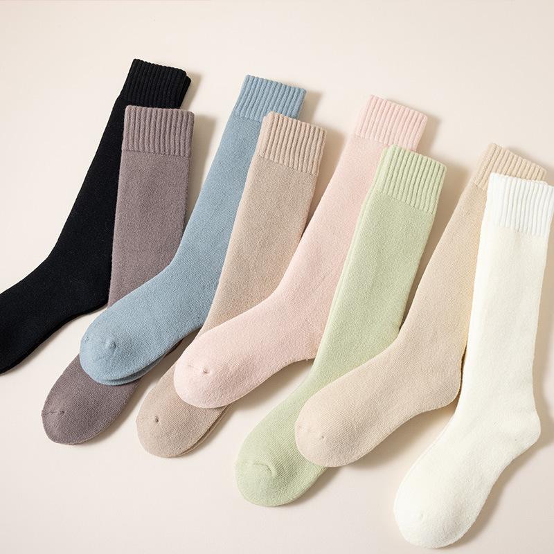 Women's Calf Socks for Autumn and Winter Warmth, Thickened and Fleece Socks, Cashmere Fleece High Thigh-high Long Socks, Knee-length Wool Socks