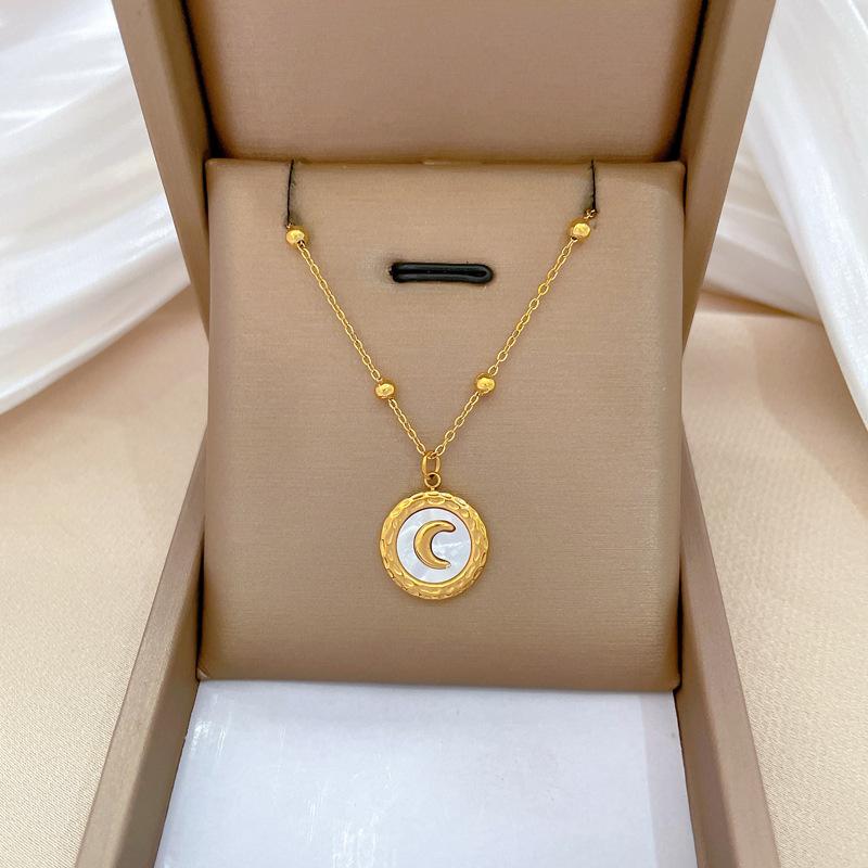 Shell Moon Temperament Personality Minimalist Wind Stove Real Gold Female Collarbone Necklace