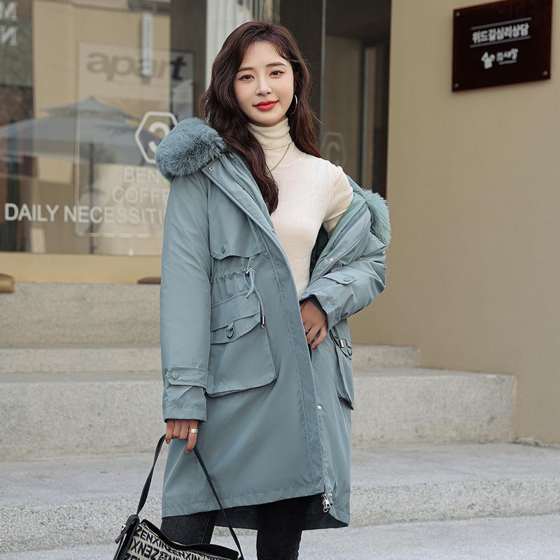Ein Kleid und drei Kuchen überwinden Baumwollkleidung, mittellange und lange Baumwollkleidung für Damen, neue Baumwolljacken für den Winter und das inne