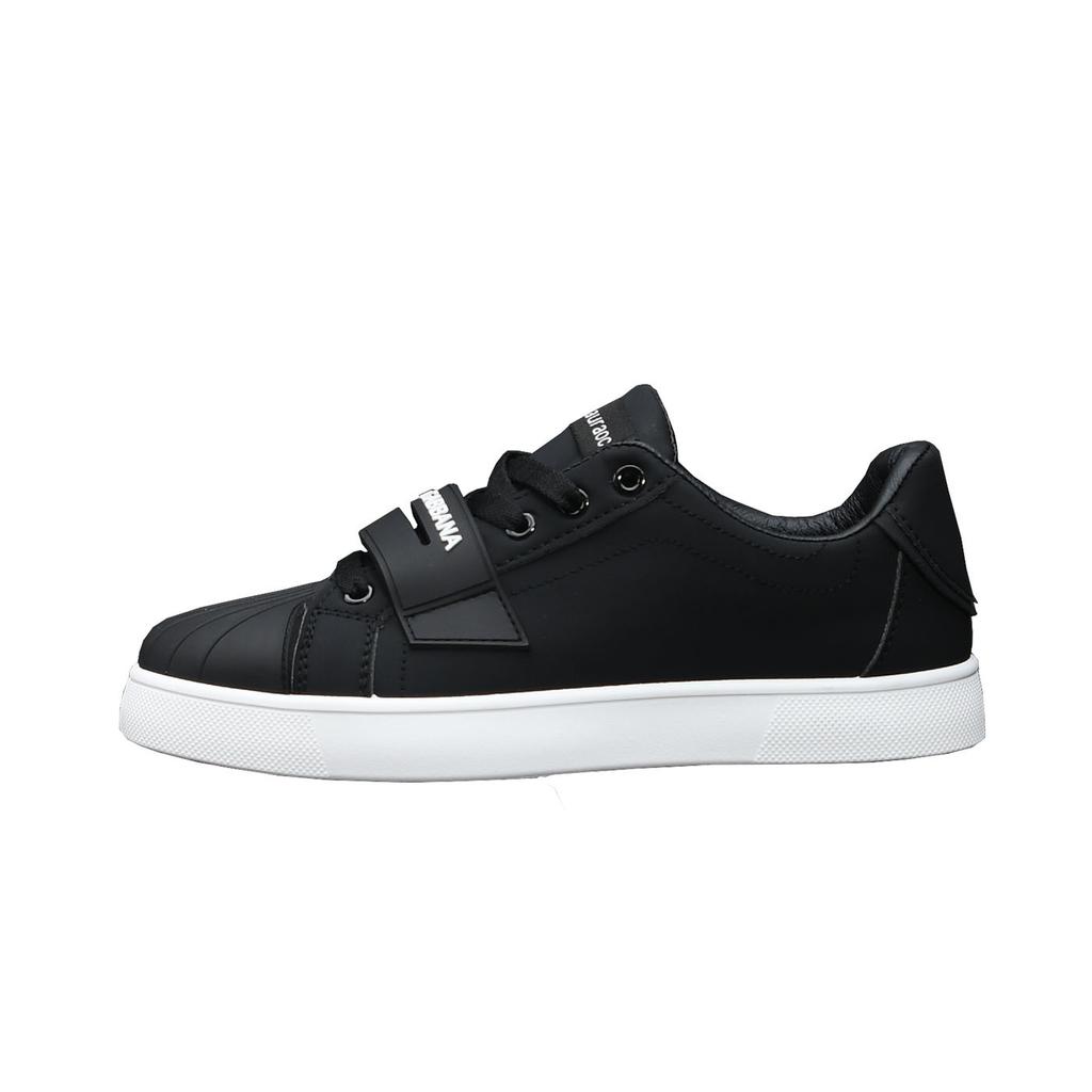 Spring and Autumn new casual low-top board shoes deodorant black German training shoes trendy shoes
