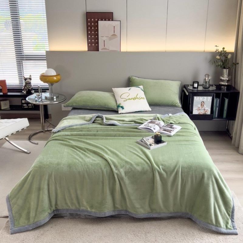 Double Layer Plush Four Season Universal Blanket Large Size Double Thin Quilt Single Sofa Blanket Outward Travel Blankets Solid Color Bed Sheet 1pcs