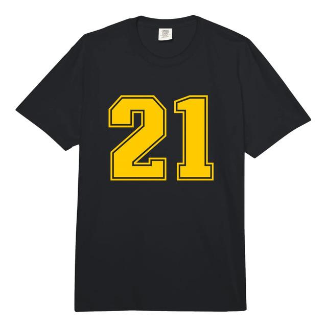 Black T-shirt With Yellow Design Number 21 S