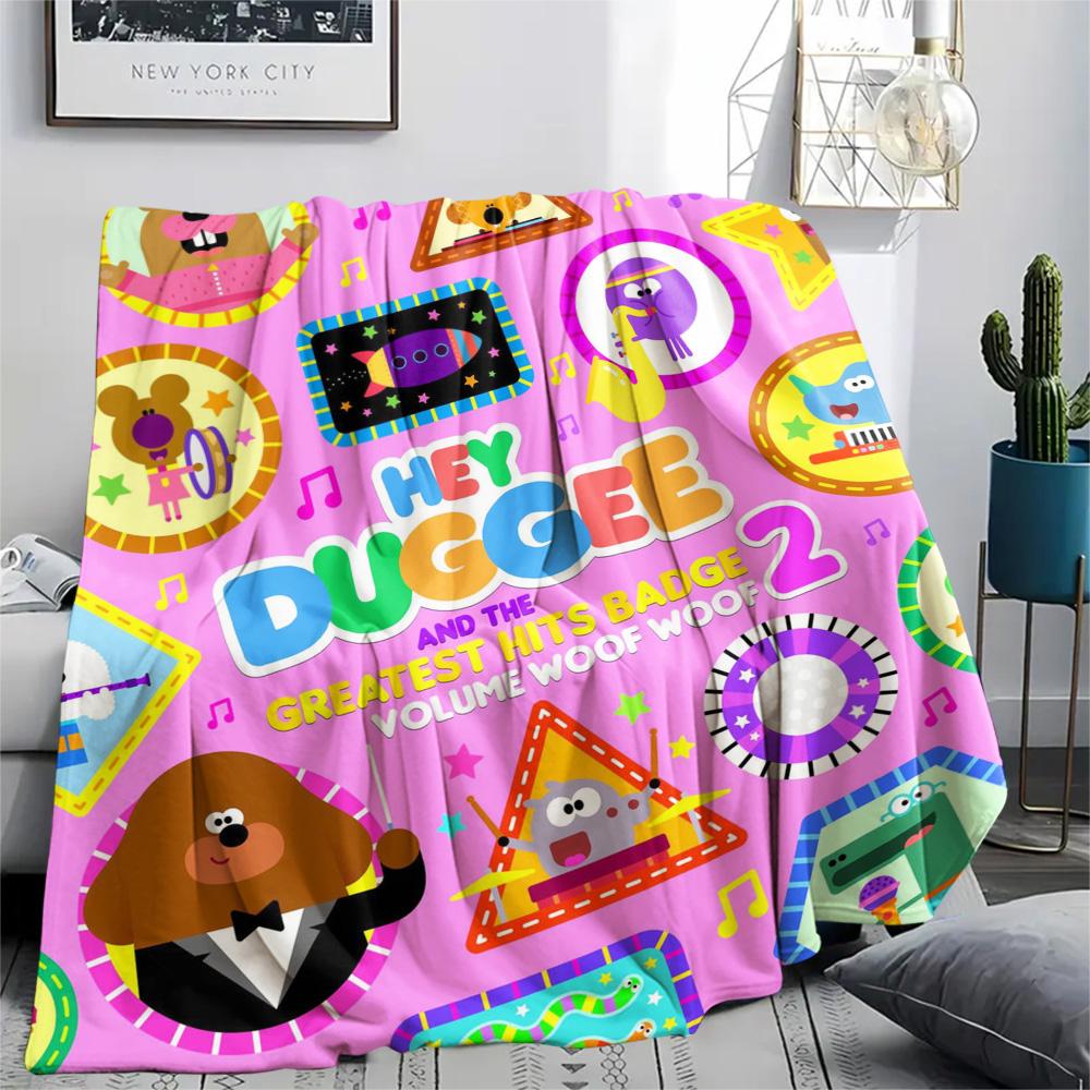 1PC Hey Duggee Patterned Flannel Blanket Suitable For All Seasons for Home Decor Warmth and Comfort Gifts Holiday Present