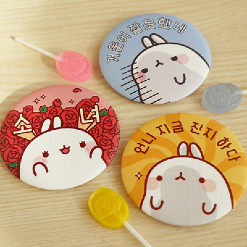 A soft hand mirror that matches your mood Subtle Blue