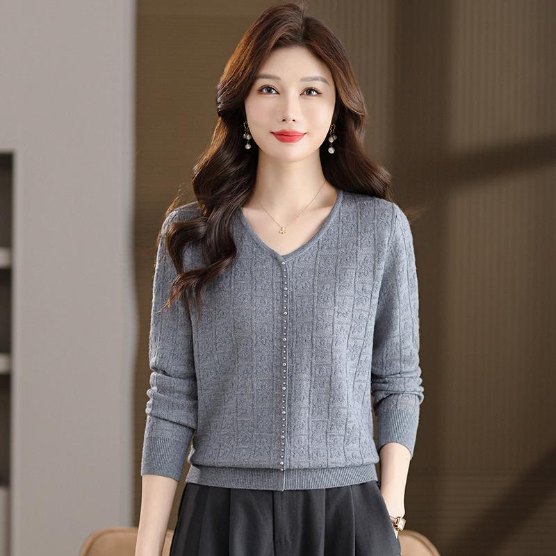 Mamas Herbst-Strickpullover mit V-Ausschnitt: Modisches, lockeres, warmes Oberteil für Frauen mittleren Alters und ältere Frauen