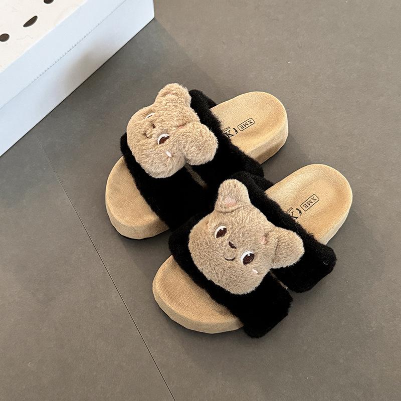 Warm plush versatile girls fluffy shoes autumn and winter fashionable retro comfortable non-slip cartoon cute one-word slippers