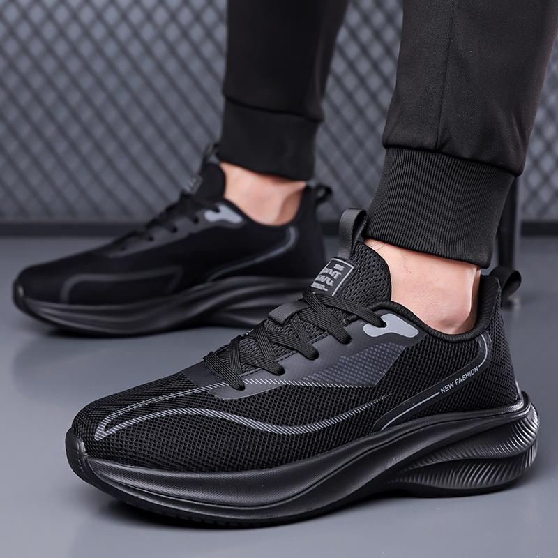 Fashion Sneakers Comfortable lightweight and casual style Leisure outdoor sports walking Black and white minimalist shoes Trendy New