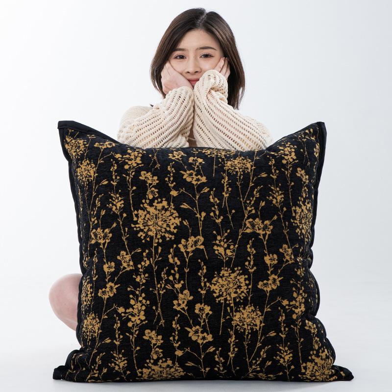 Medieval Style B & B Hotel Throw Pillow Cushion Sofa Living Room Pillowcase Backrest Pad - Soft Fabric Decorative Cushion