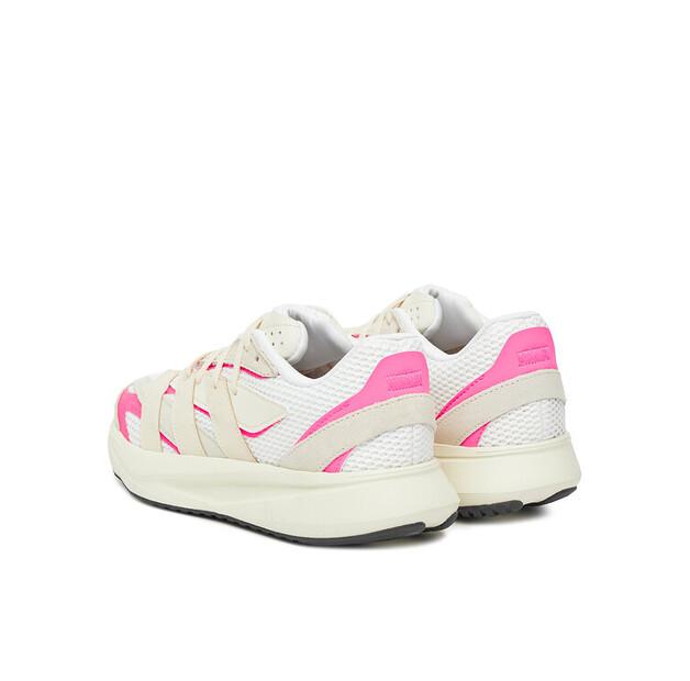 Кроссовки adidas Lightblaze
