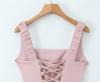 Damen Schnür-Schmal geschnittenes Knitter-Spaghetti-Trägerkleid - Frühling Europäischer/Amerikanischer Stil in Rosa und Cremeweiß.