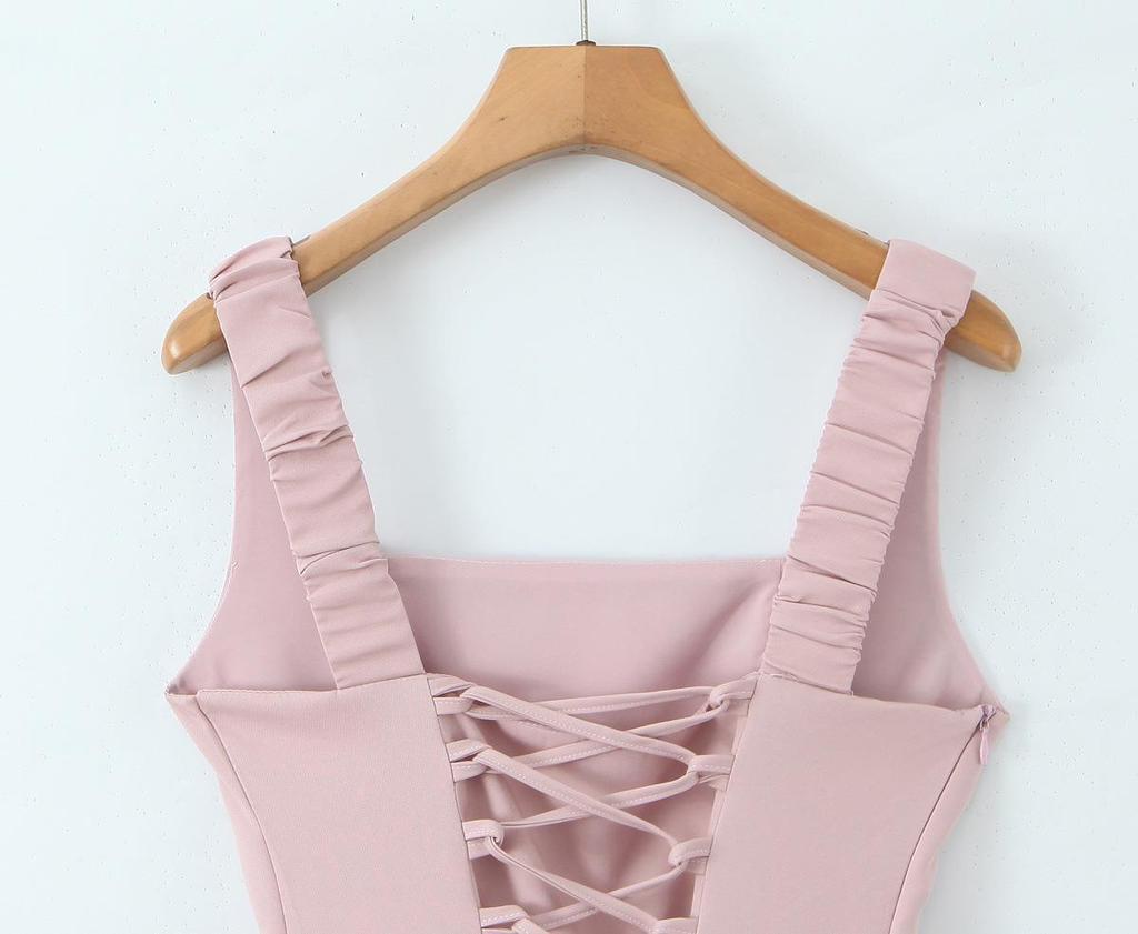 Damen Schnür-Schmal geschnittenes Knitter-Spaghetti-Trägerkleid - Frühling Europäischer/Amerikanischer Stil in Rosa und Cremeweiß.