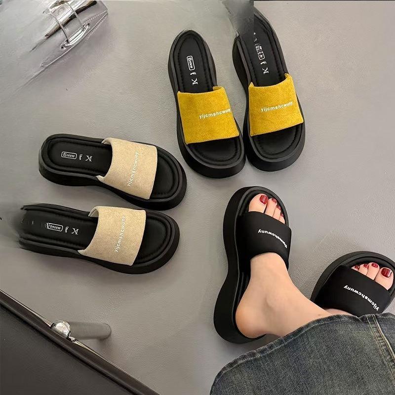 New Style of Casual Beach One-shoulder Flip-flops with Thick-soled Shoes and High Heels