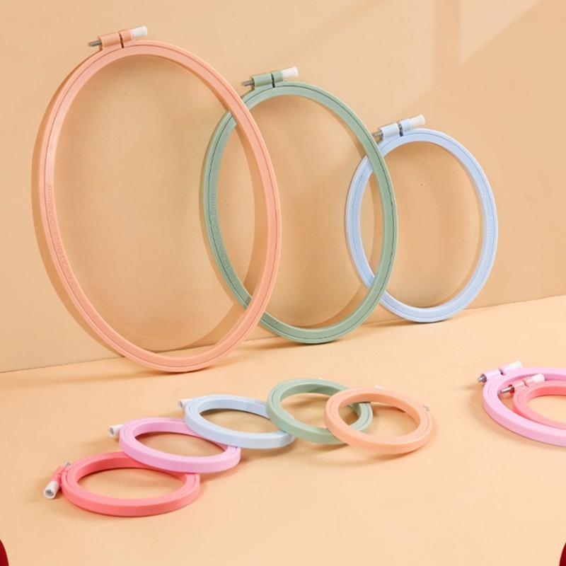 5Pcs Adjustable Embroidery Hoop with Spring Clip Oval Shape Stitching Frame for Embroidery Needlecraft Stitching Project