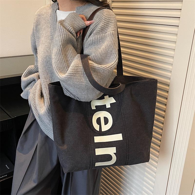 Korean Shoulder Bag Large Capacity Canvas Tote Bag for Women with Letter Print Comfortable and Versatile Texture Storage Bags