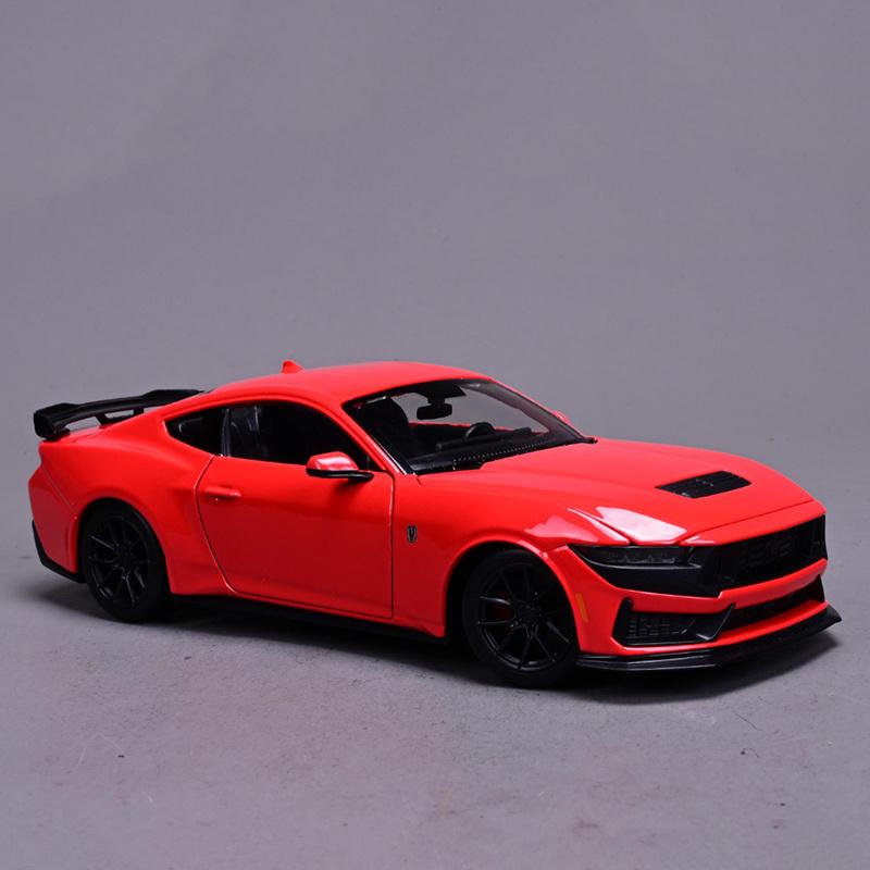 

1:24 Mustang Dark Horse 2024 Alloy Sports Car Model Diecast Metal Muscle Vehicles Car Model Simulation Collection Kids Toys Gift красный