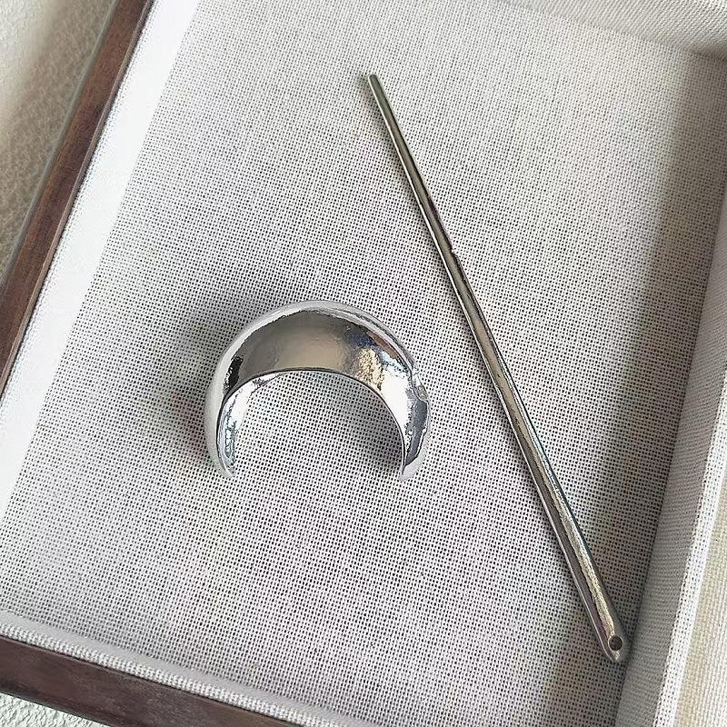 1pc Chinese Silver Curved Crescent Shaped Hairpin Women High-end Feel Featuring Simple and Stylish Half Zip Hairpin Headband