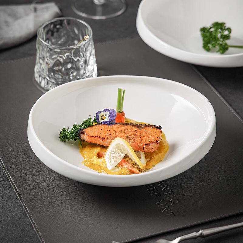 Elegant Ribbed Ceramic Shallow Dish