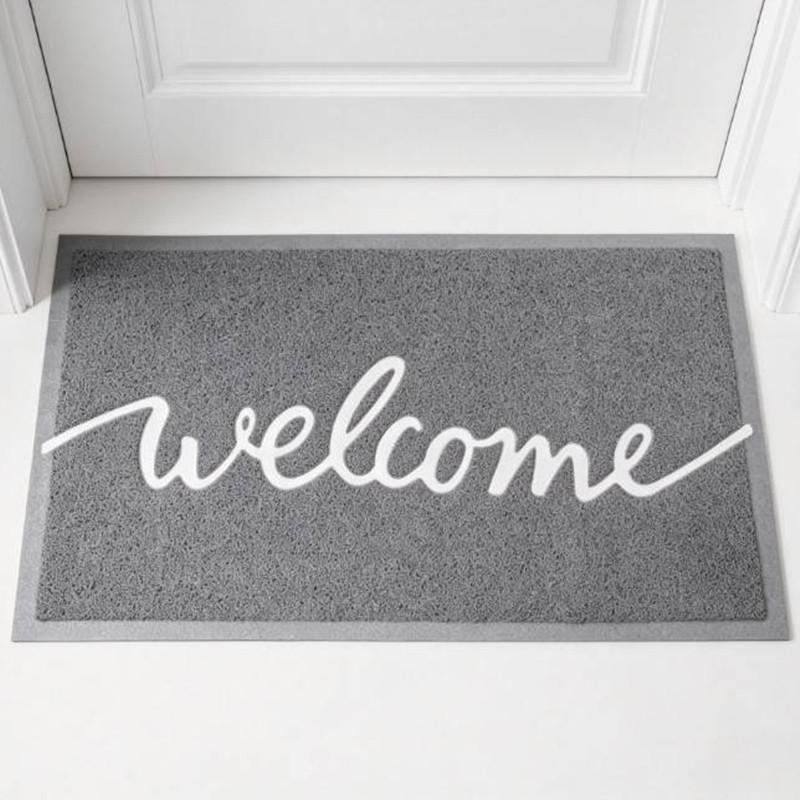 Heart-Shaped Home Entry Mud Scraper Mat