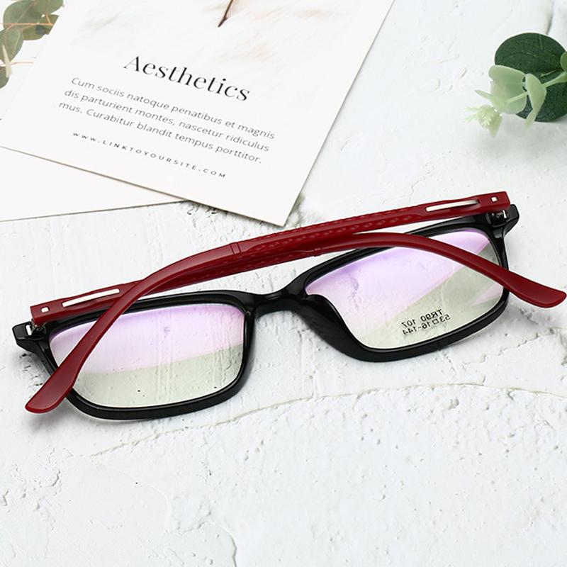 Ultralight  Myopia Glasses Women&Men Fashion Square Plastic Frame Anti Blue Nearsighted Glasses With -0.5 -1.0 -1.5 To -6.0