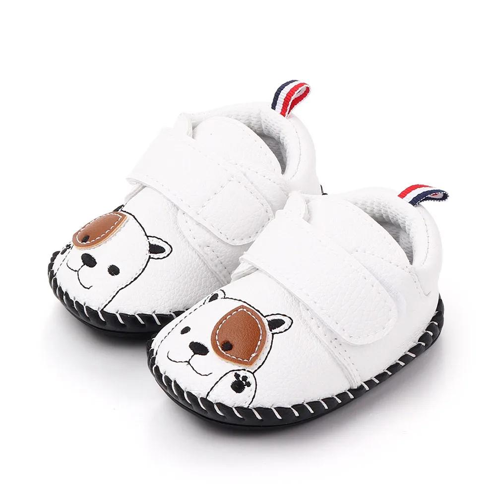 Newborn Baby Retro Leather Shoes Cute Embroidered Cartoon Bear Boys Shoes Rubber Bottom Non-slip Spring Infant First Walkers