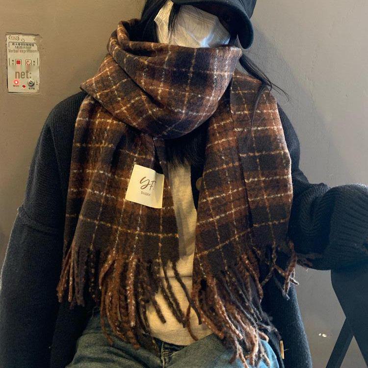 Cozy Retro-Style Unisex Cashmere Imitation Scarf – Warm Korean-Inspired Shawl for Autumn and Winter