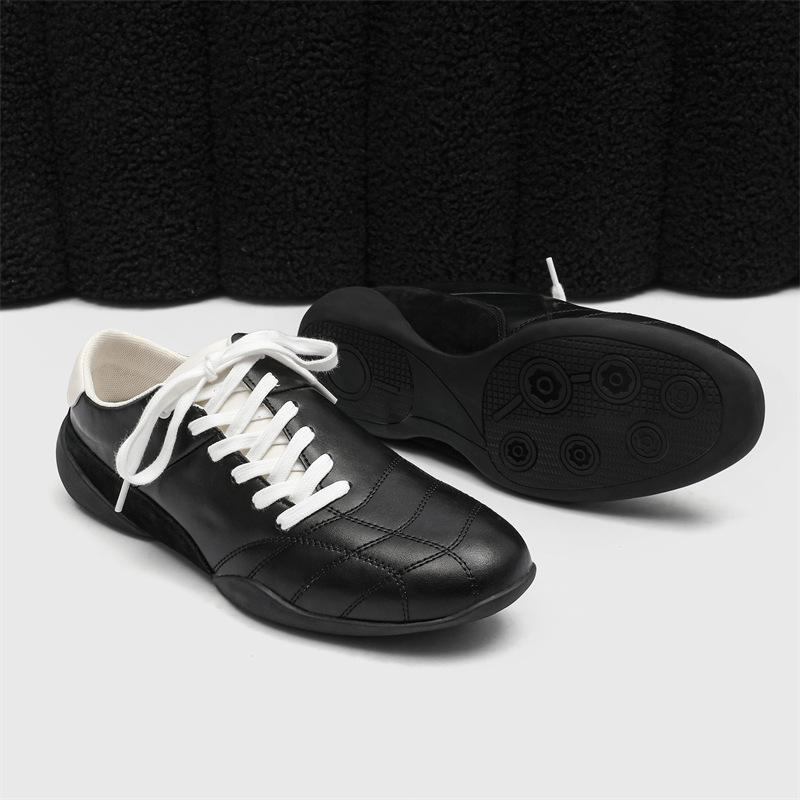 Men'S Vintage Retro Running Sneakers Round Toe Lace-Up Low Top Flat Leather Derbys American Style Commuter Shoes Trendy New