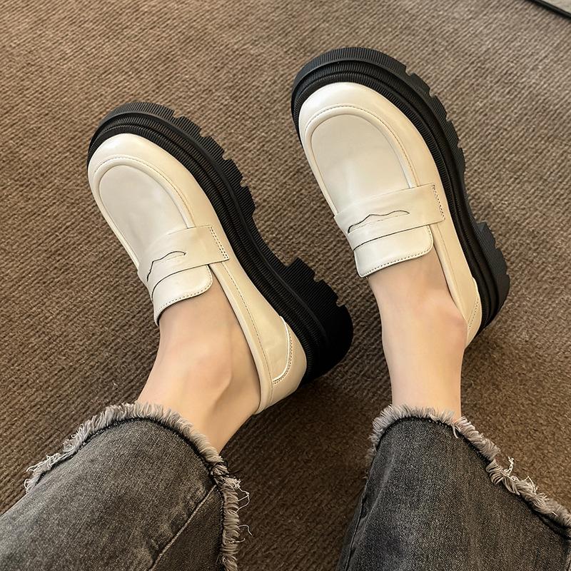 

White Japanese retro small leather shoes women s spring new platform thick heel Mary Jane shoes French jk shoes 35 бежевий