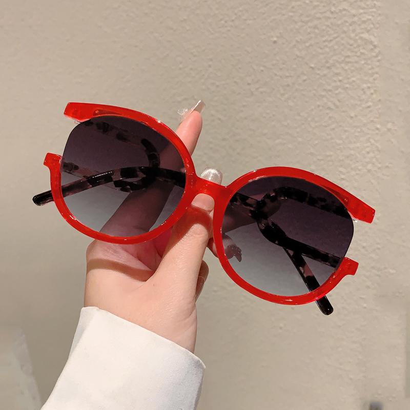Y2K Fashion Design Shades Oversize Round Decoration Women Sunglasses Outdoor Brand Travelling Hiking Sun Glasses