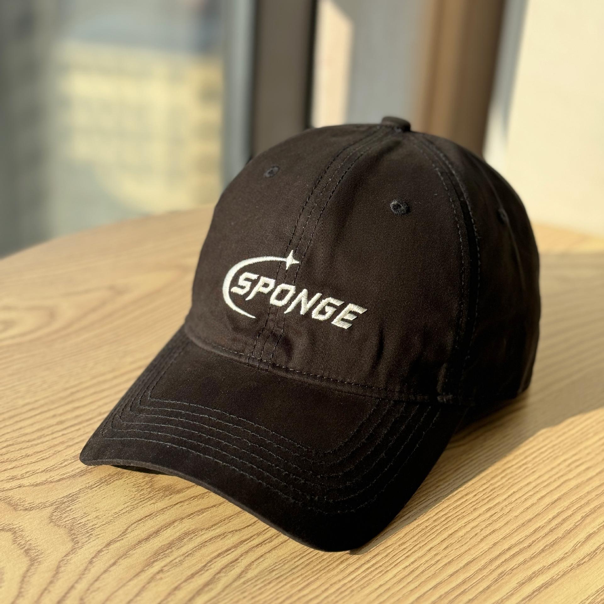 

2026Spring and summer new embroidered Korean-style soft-top versatile baseball cap that makes the face look smaller, fashionable letter-embroidered Adult54-60Adjustable чёрный